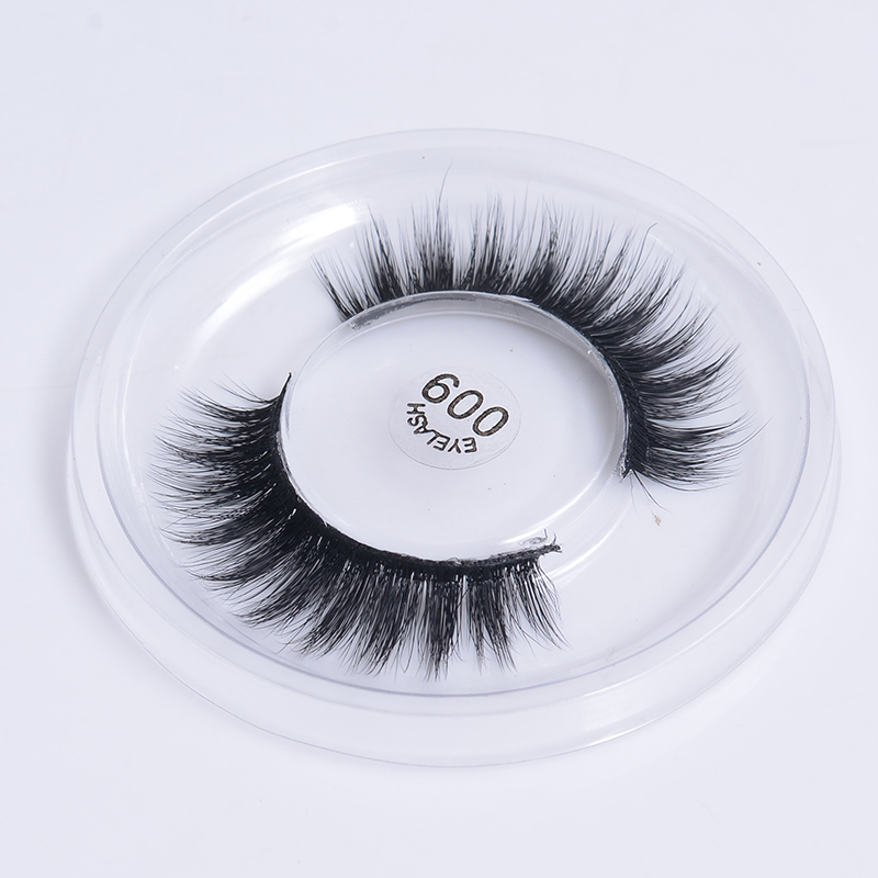 3D Synthetic Eyelashes